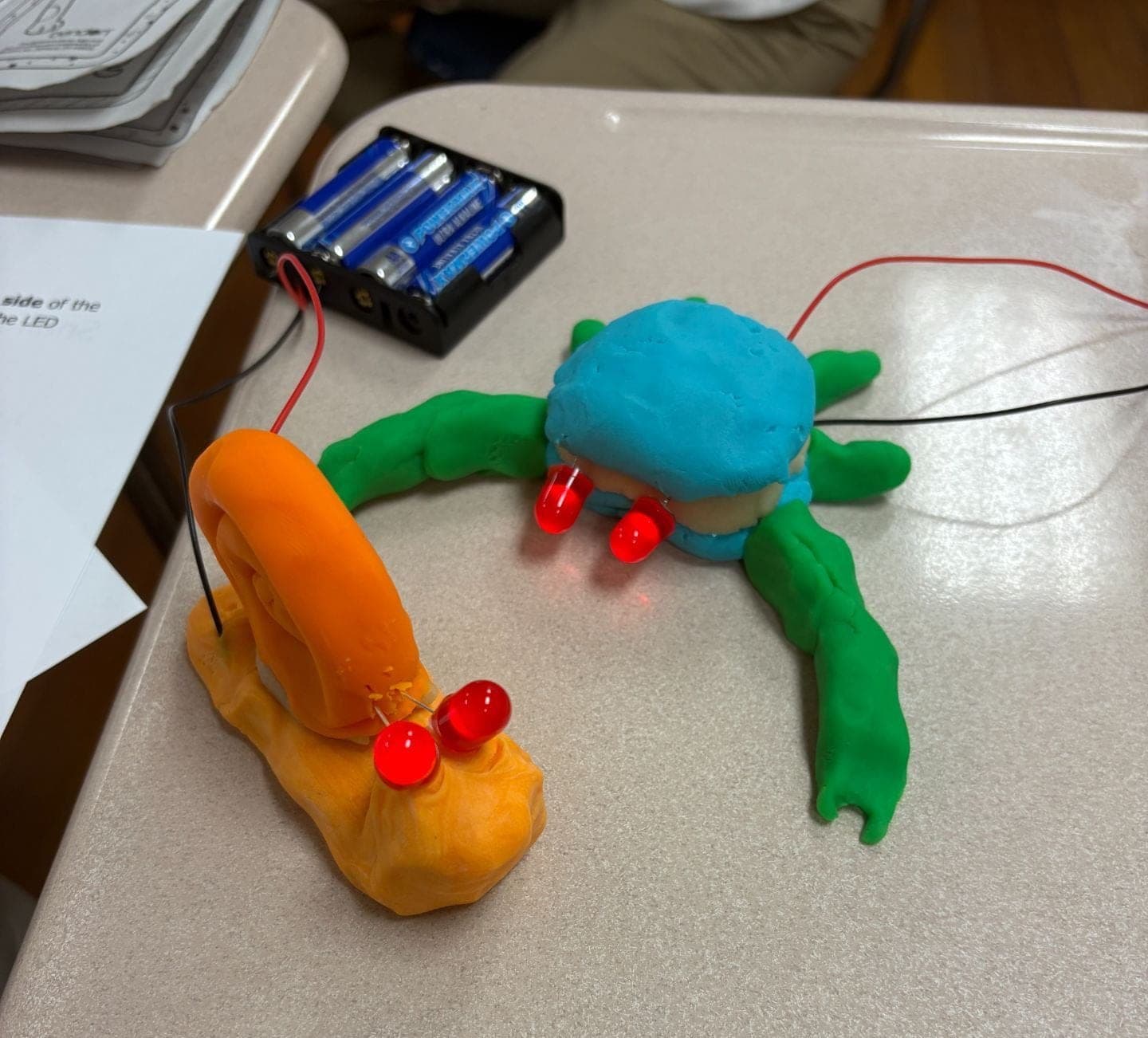 ReachOut volunteers supporting youth STEM learning