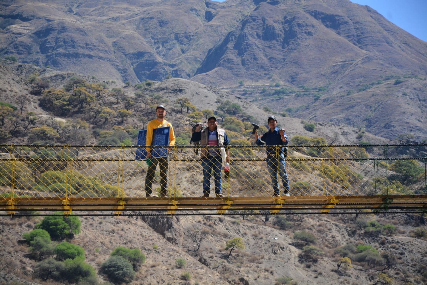 Jatun Pampa Bridge construction