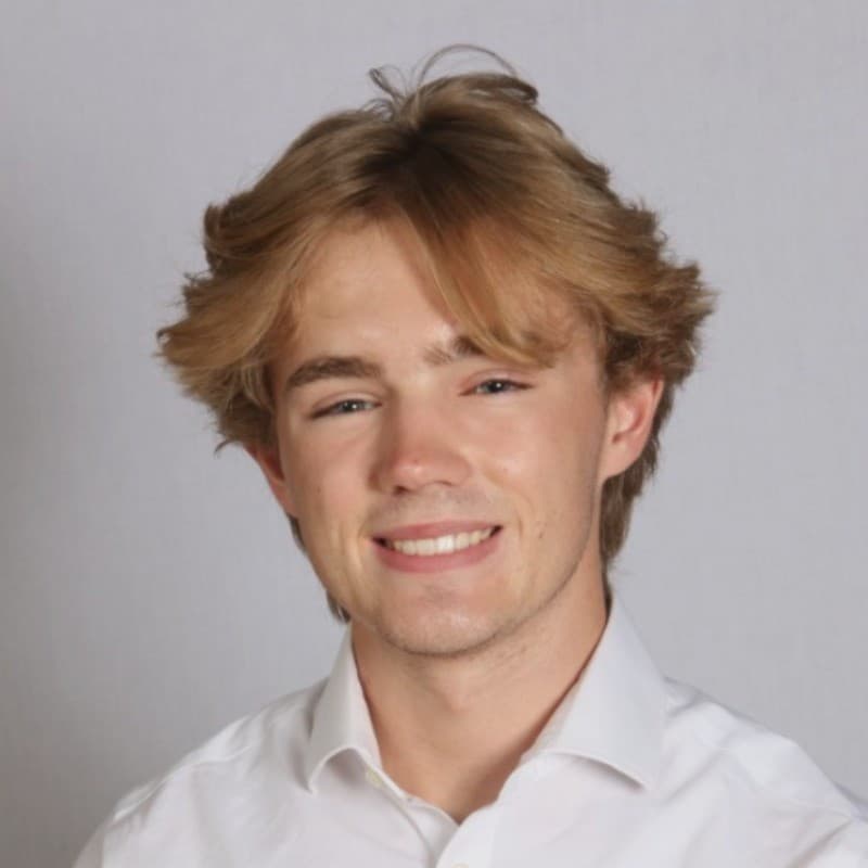 Michael Crean headshot